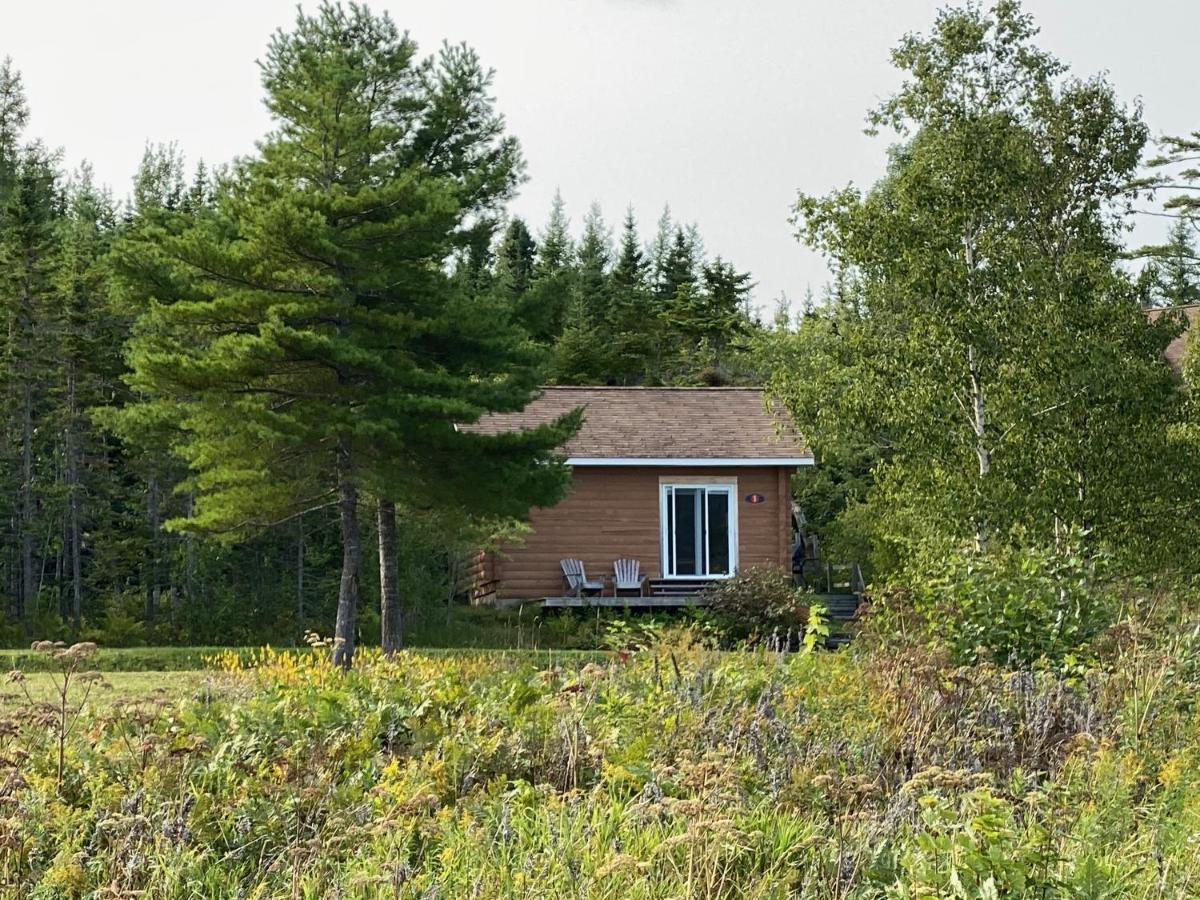 Broadwater Inn & Cottages Baddeck Ngoại thất bức ảnh